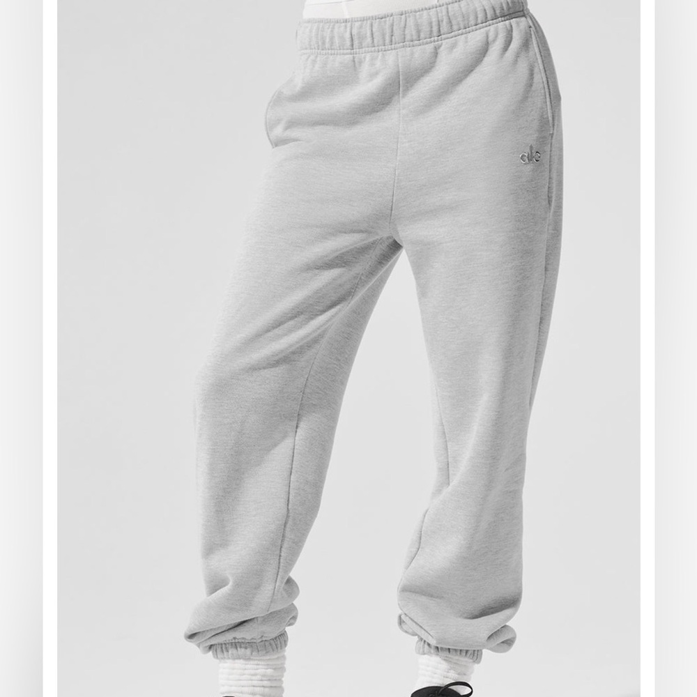 ALO ACCOLADE SWEATPANT - ATHLETIC HEATHER GREY
